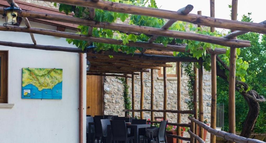 Agriturismo Orrido Di Pino Agerola Exterior photo